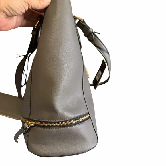 Elegant Gray Tote Bag with Wallet - Picture 5 of 15